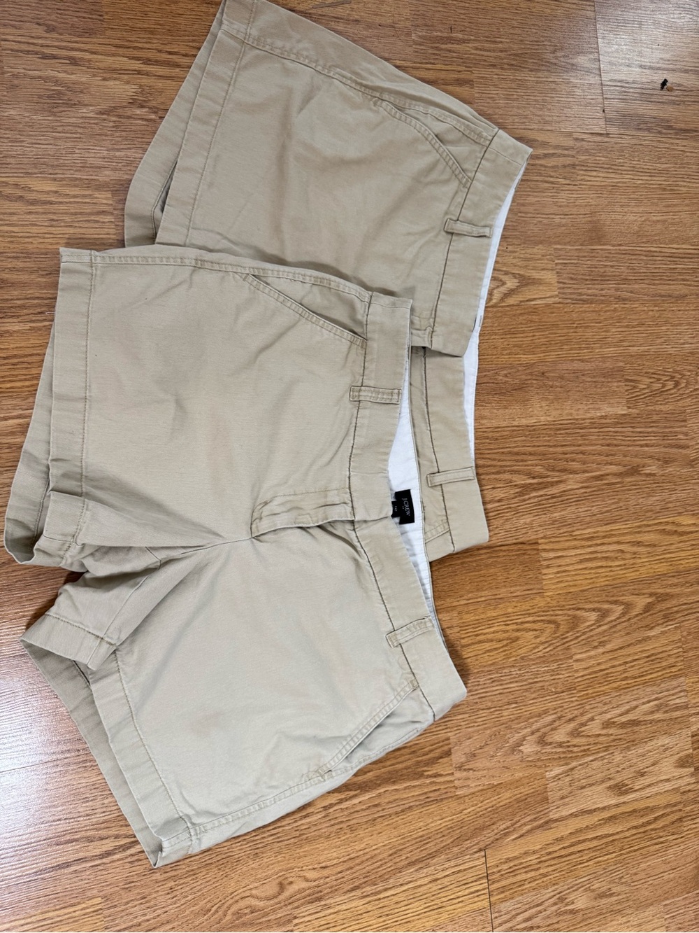 Bundle of 2 J. Crew Beige 4” Shorts - Women’s 12 - Picture 4 of 10